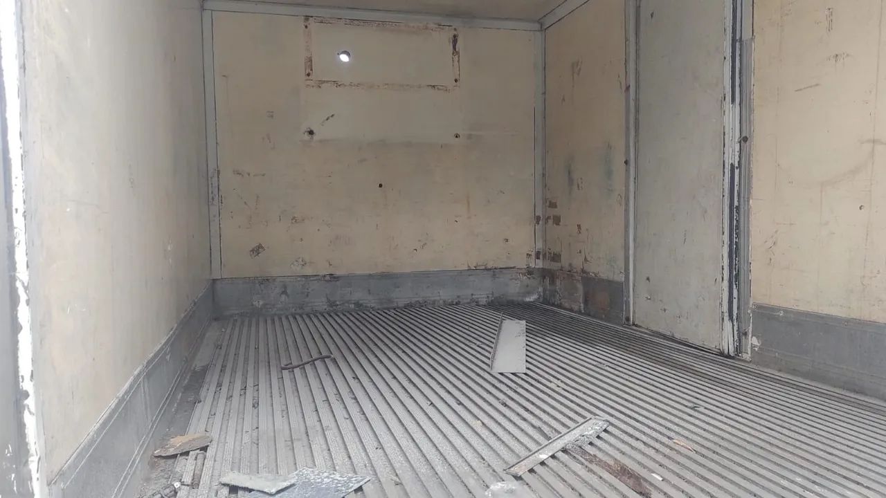 Baú de sprint ou Iveco - Foto 2