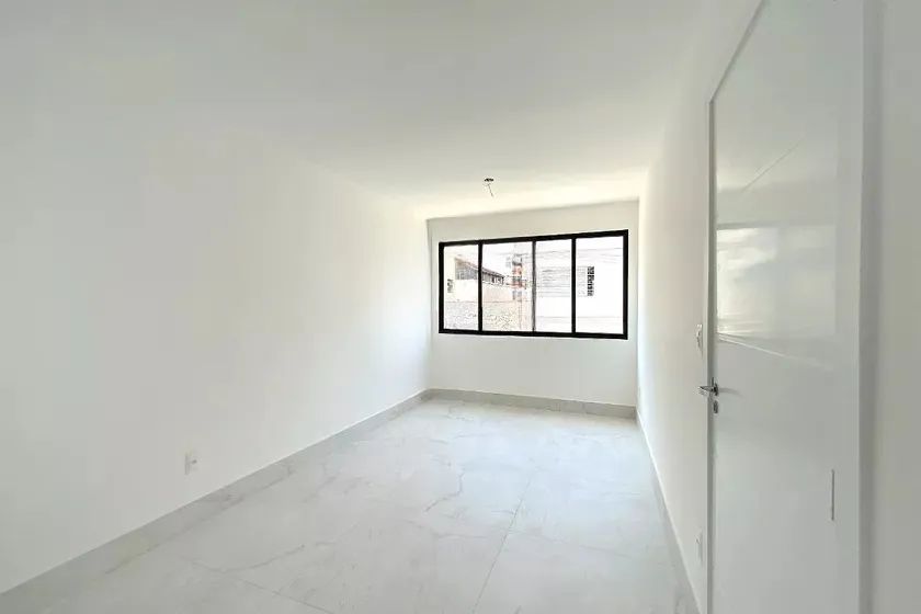 Apartamento à Venda - Barroca, 2 Quartos, 59 m2