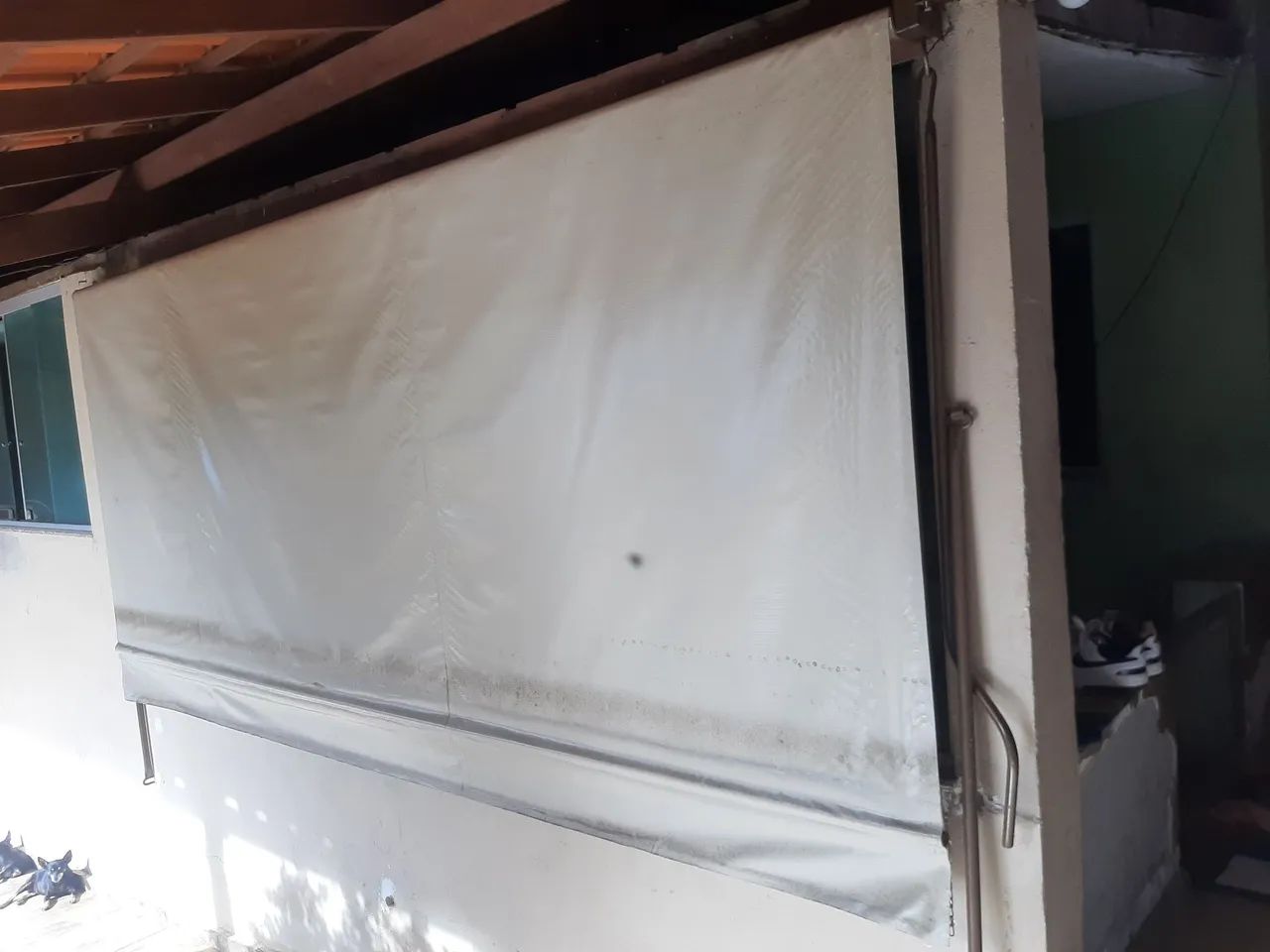 Toldo Retratil 3.45 de largura por 1.90 de altura - Foto 4