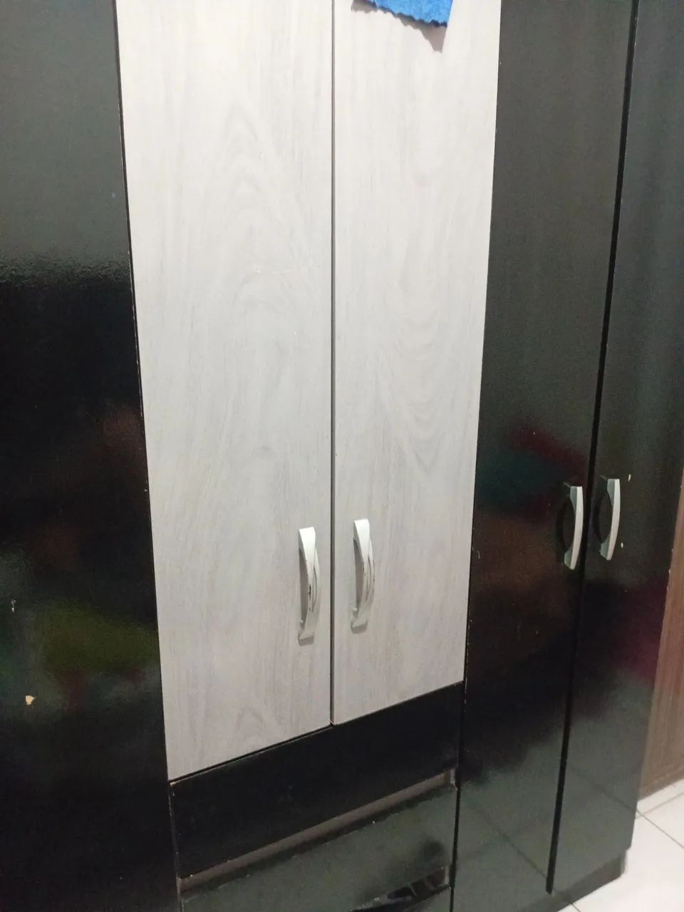 Estou vendendo guarda-roupa