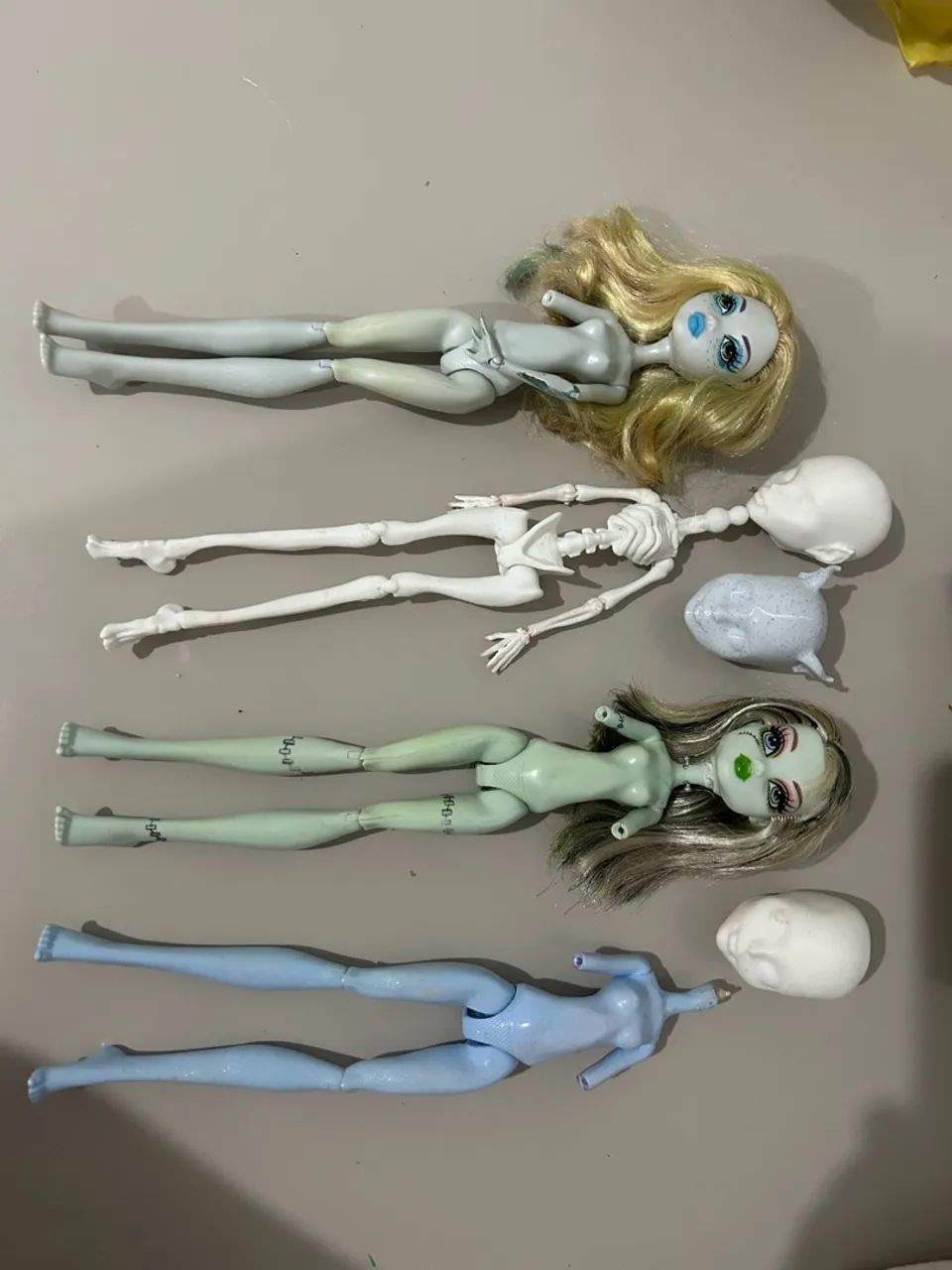 Sucata monster high lote 