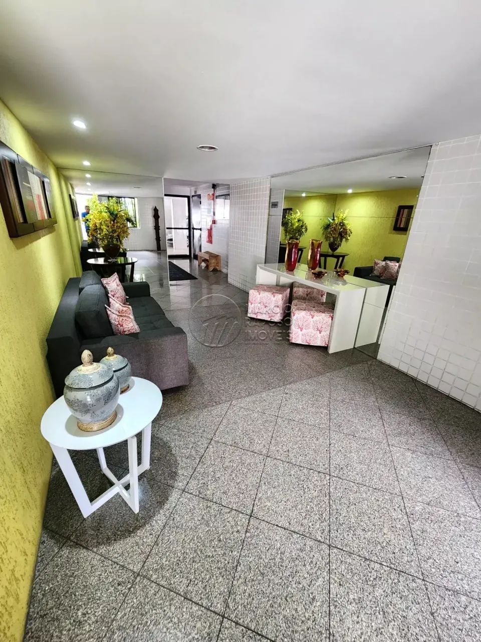 Apartamento com 4 Quartos e Varanda à venda na Ponta Verde no Edf Anthony Leahy - Foto 4