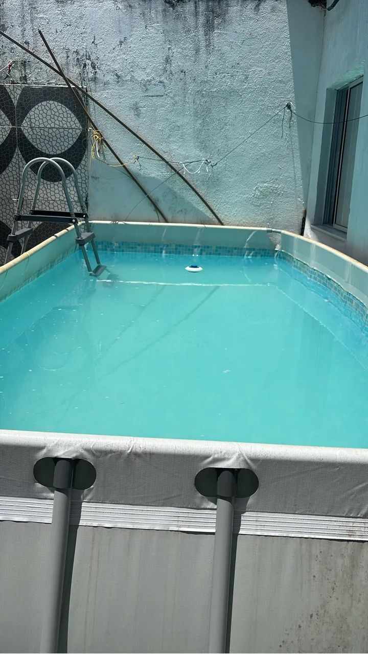 Piscina 8.000l 