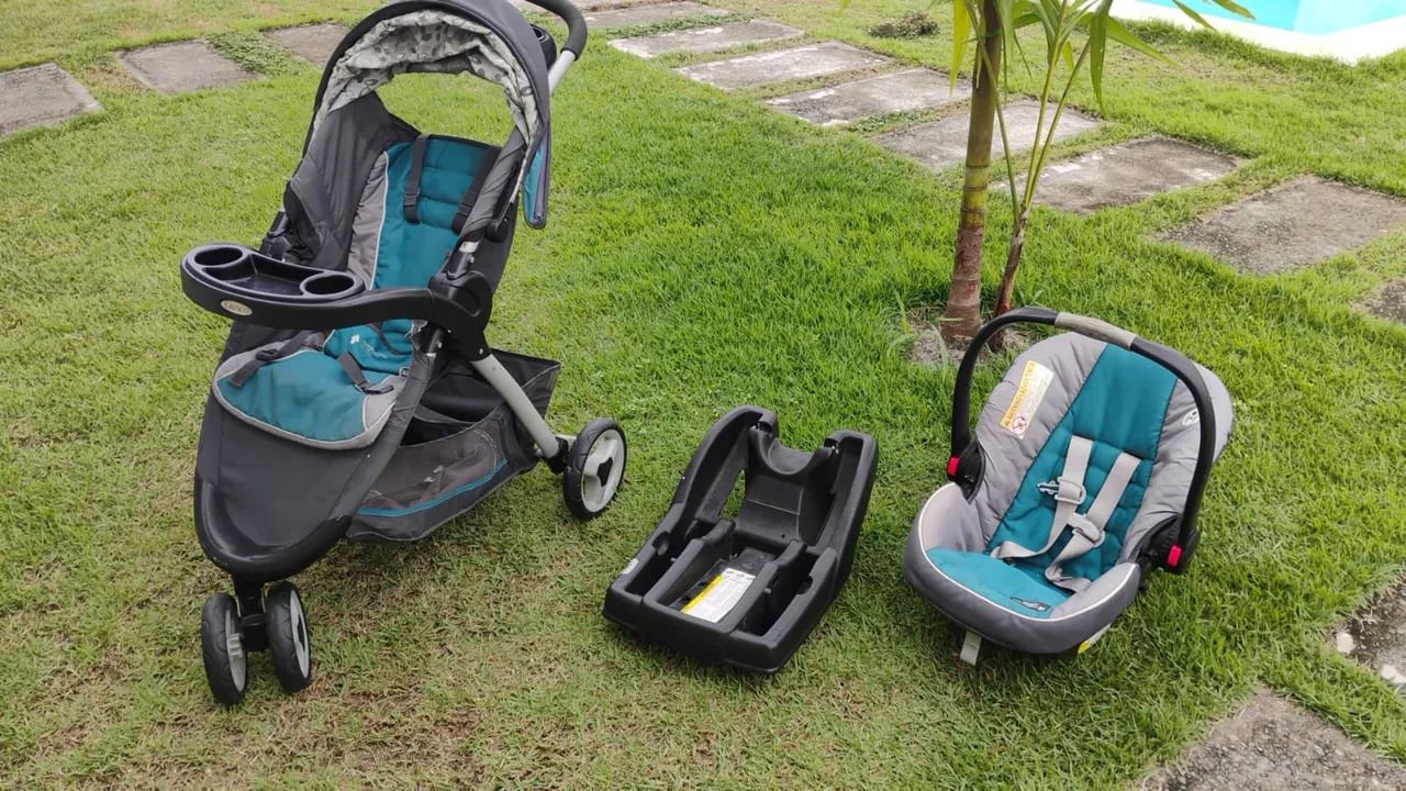 Carrinho com bebe conforto  - Foto 2