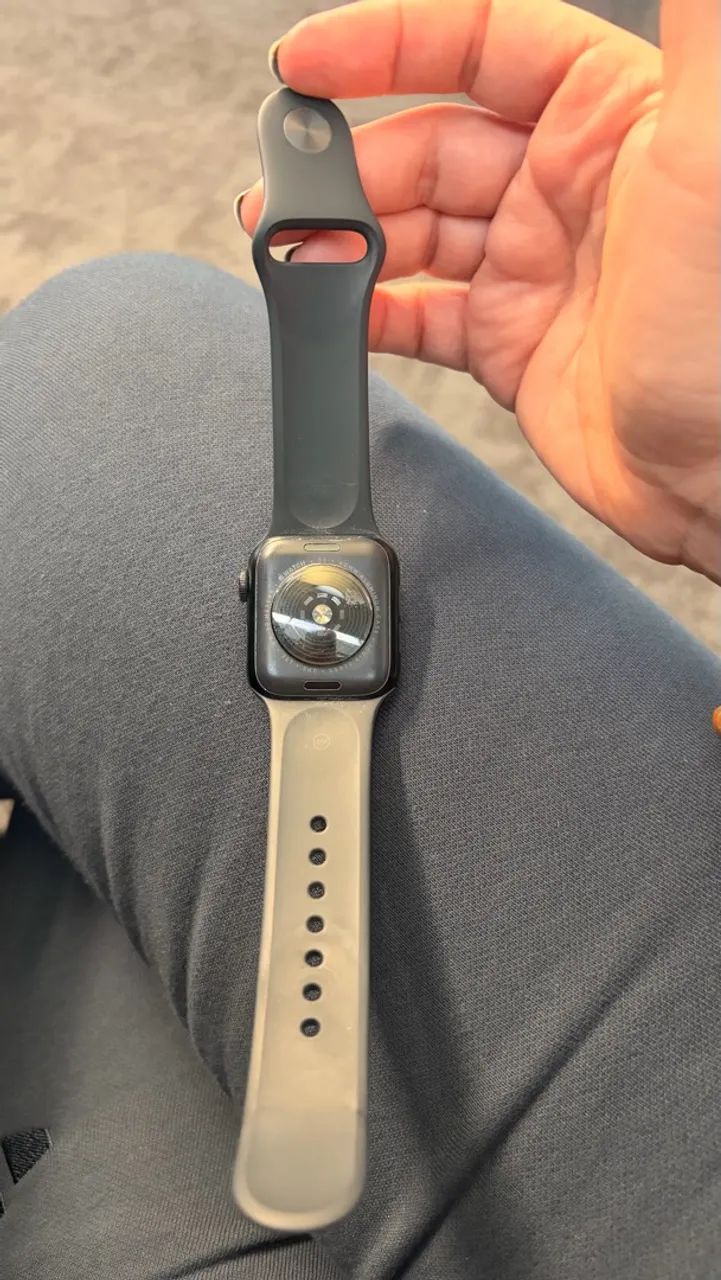 Apple Watch SE 2ª geração celular - Foto 2