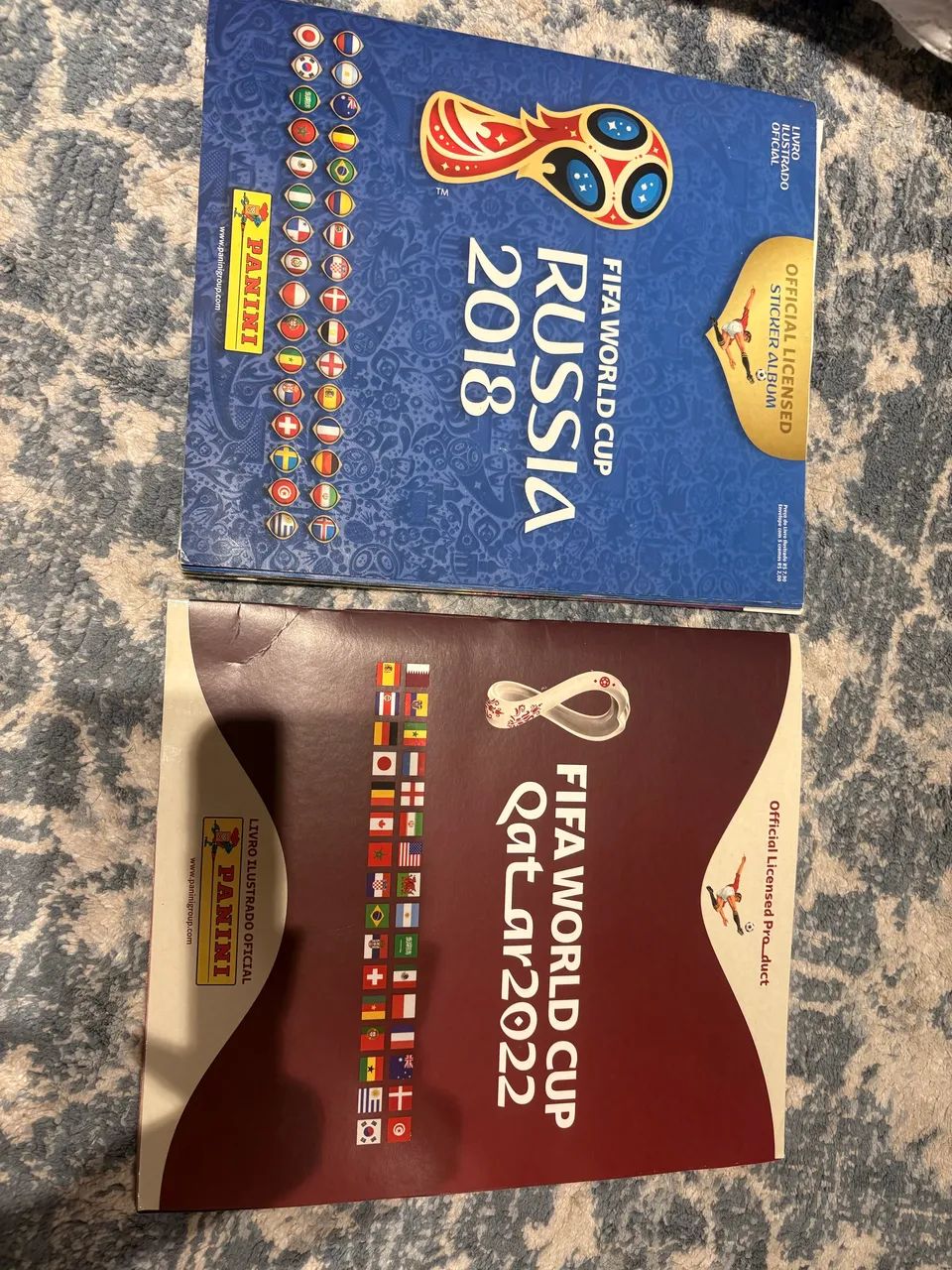Álbum copa 2018 e 2022 completos  - Foto 2