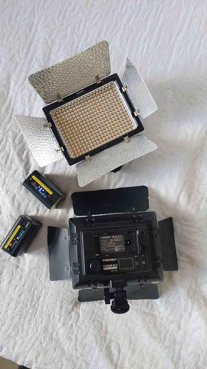 yongnuo led