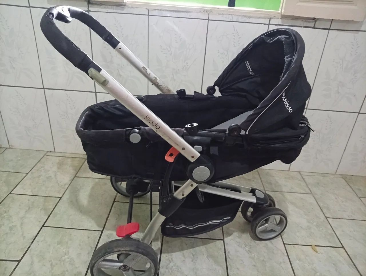 Vende se carrinho de bebê 