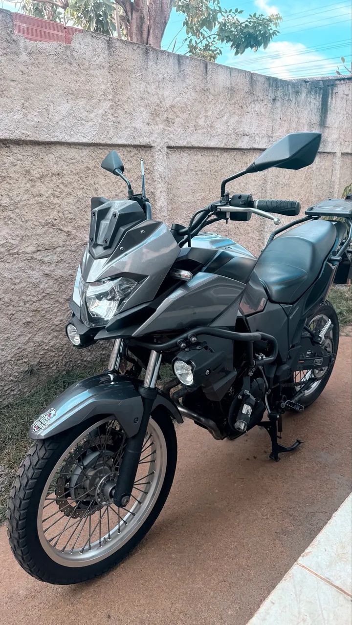 Versys 300