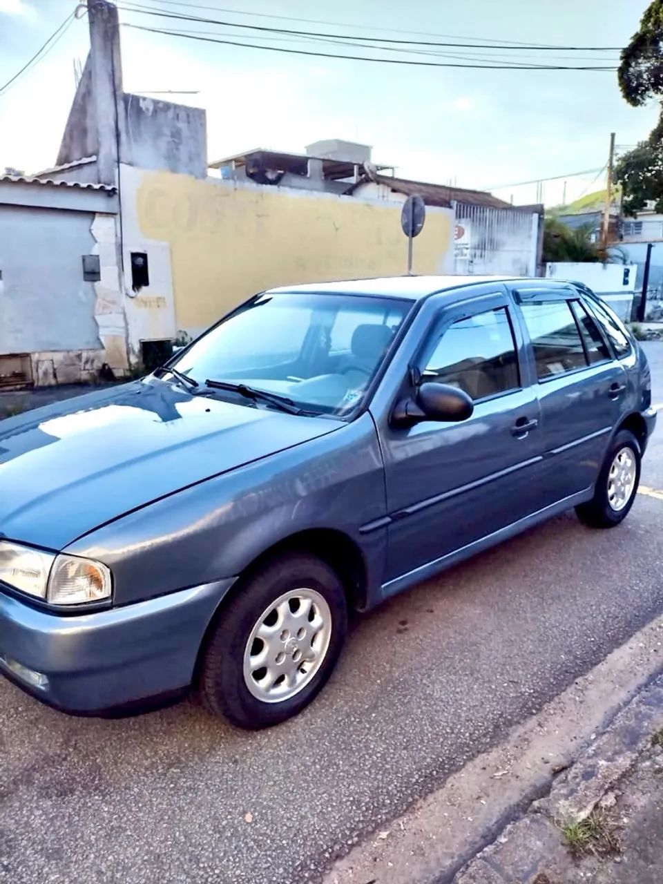 Volkswagen Gol Geração II 1.0 8V 70cv Gasolina Mec. 4P 1999