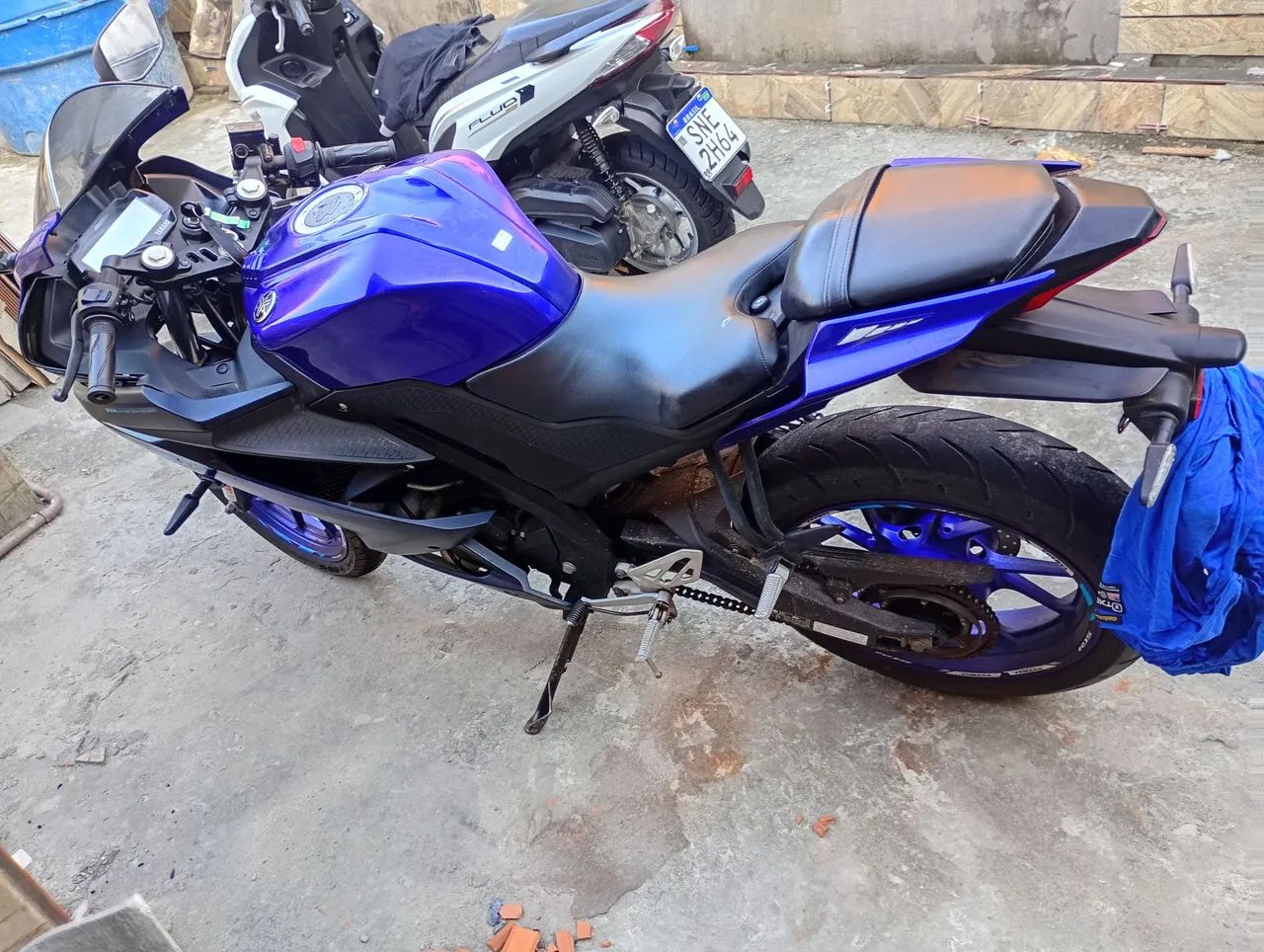 R15 2025 - Foto 2
