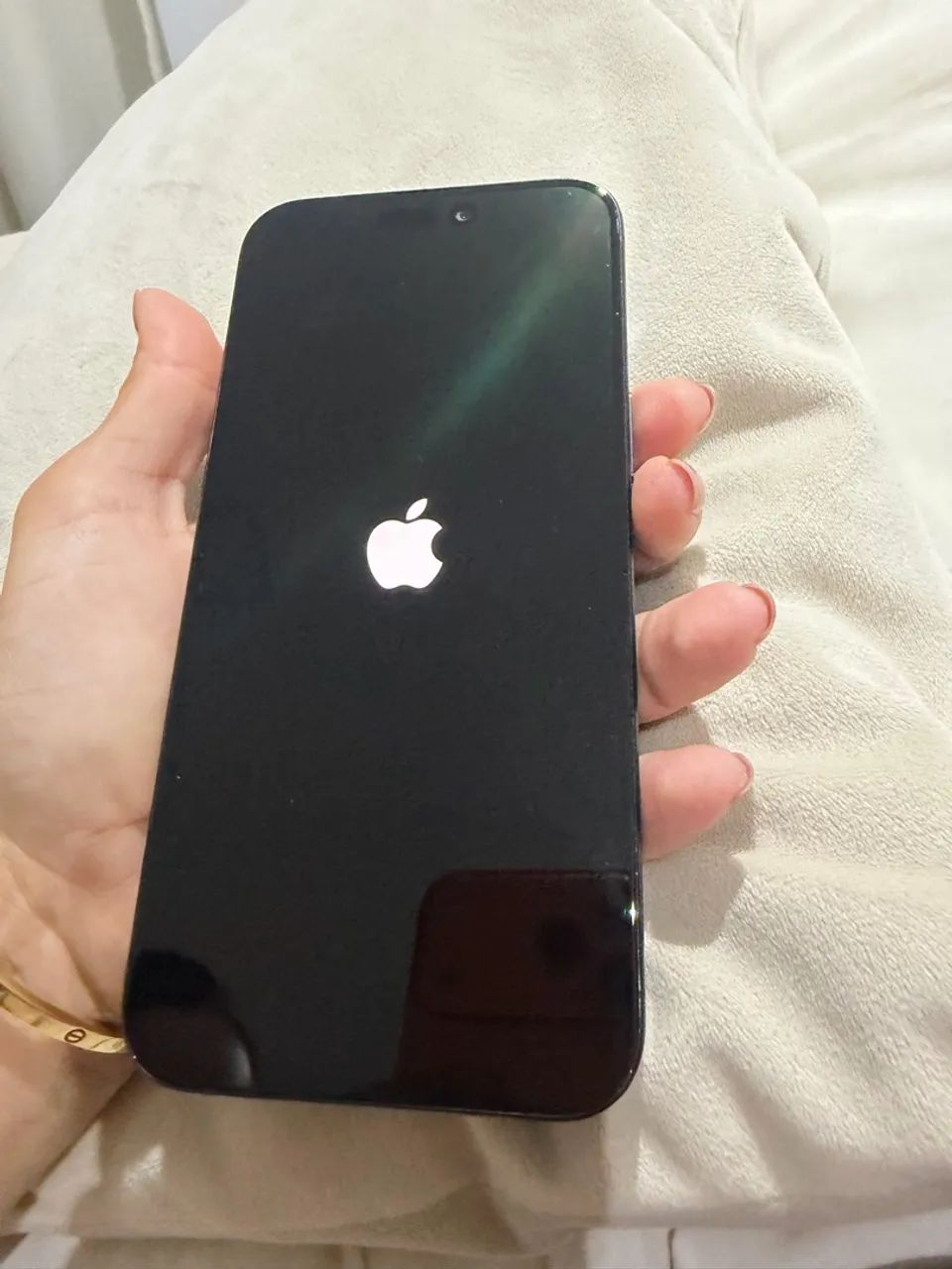 IPHONE 15 PRO MAX MUITO NOVO - Foto 4