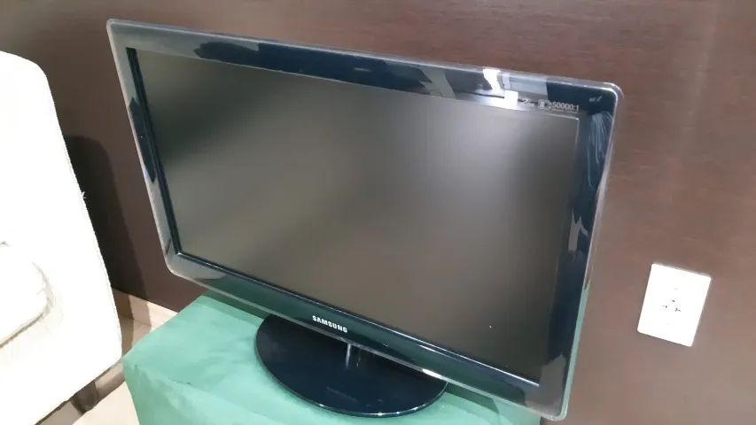Monitor LCD Samsung Modelo: P2370 - 23 polegadas - Foto 3