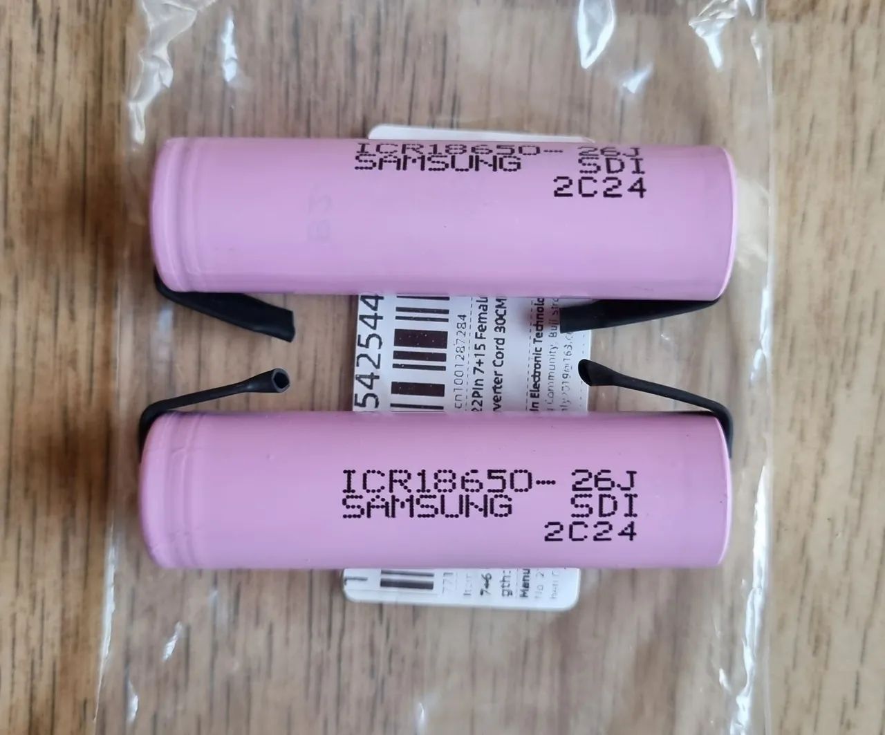 Bateria ICR 18650 3.7volt  2200mha - Foto 2