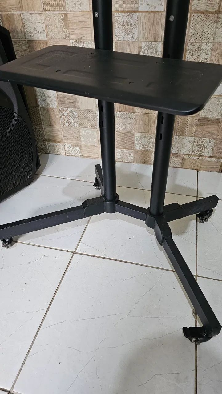 Suporte móvel para TV  - Foto 2