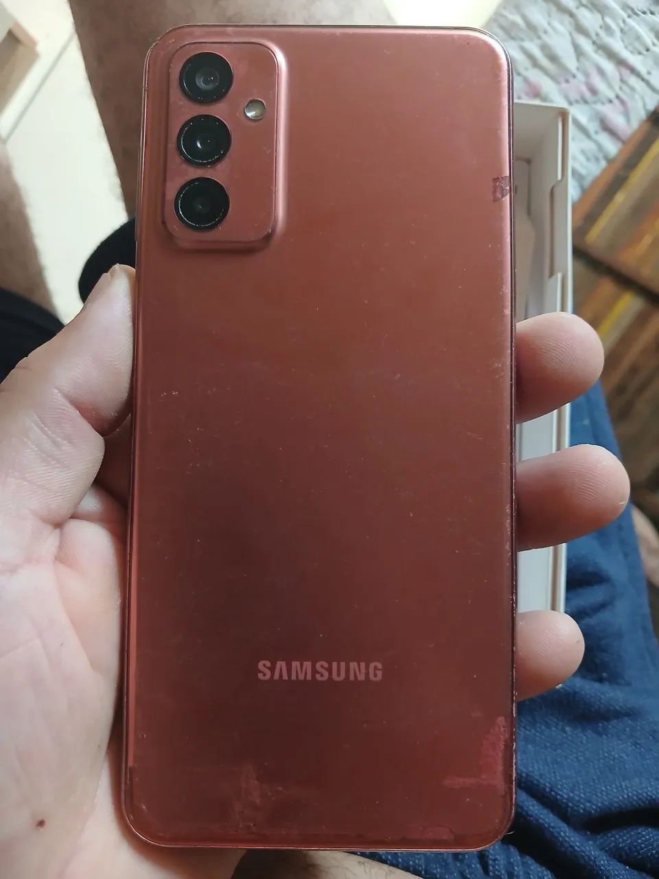 M23 5G display queimado