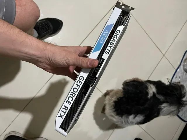 PLACA DE VIDEO AORUS GIGABYTE 4060  - Foto 2