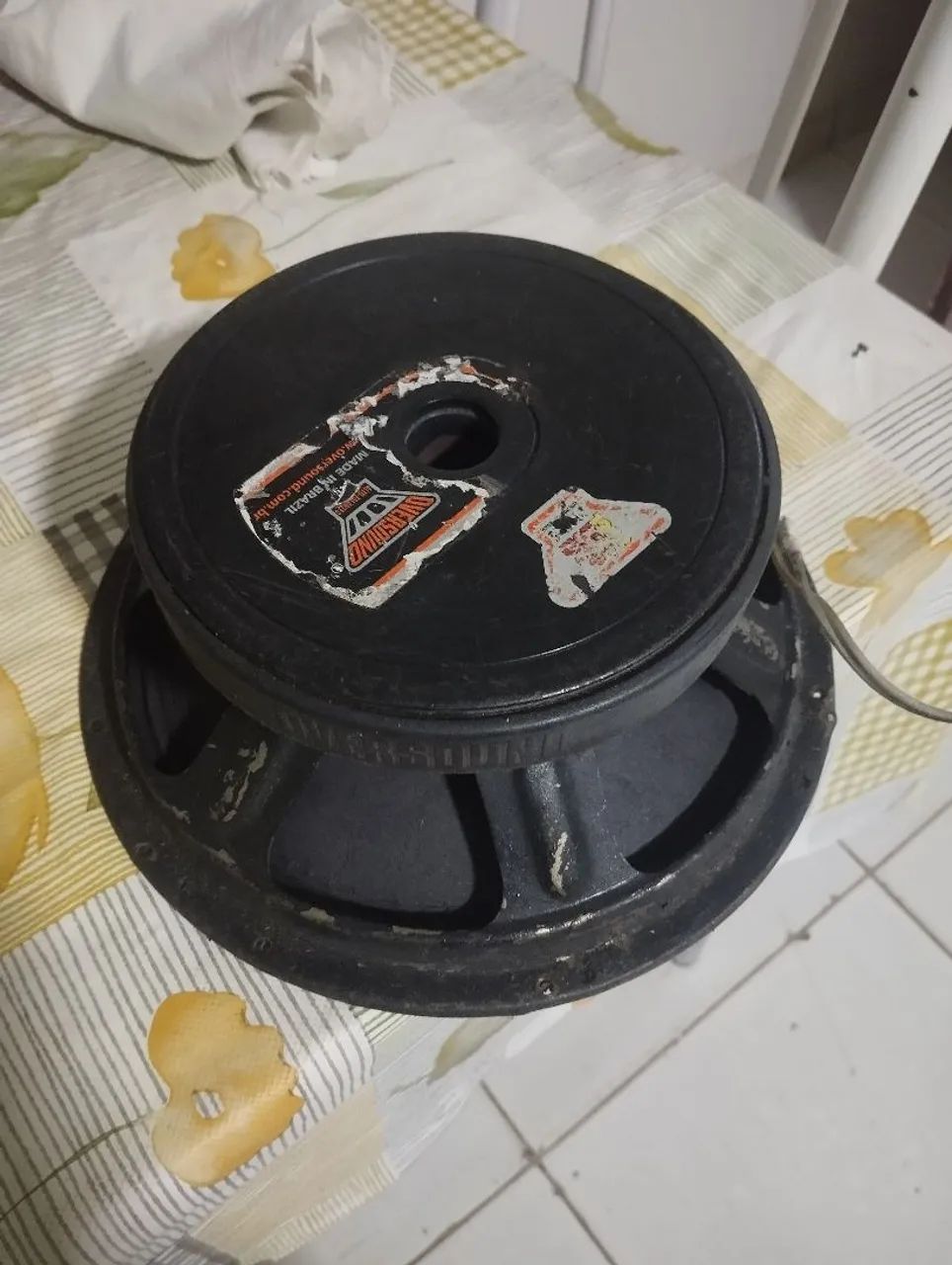 Alto falante 10 polegadas 400wtts RMS interessados ligar ou chamar   - Foto 2
