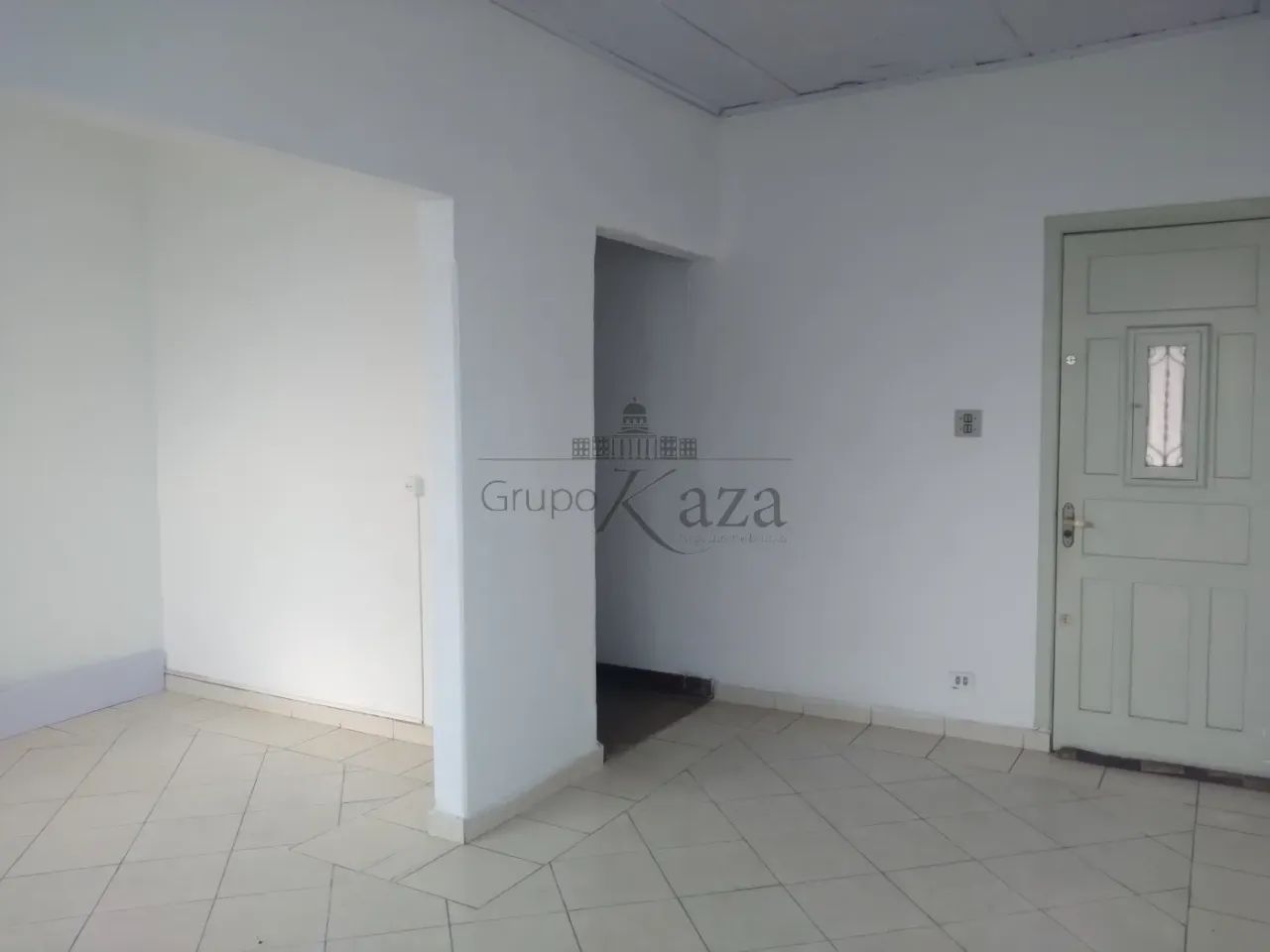 Oportunidade - Casa - Vila Ema - 7 Dormitórios - 130m².