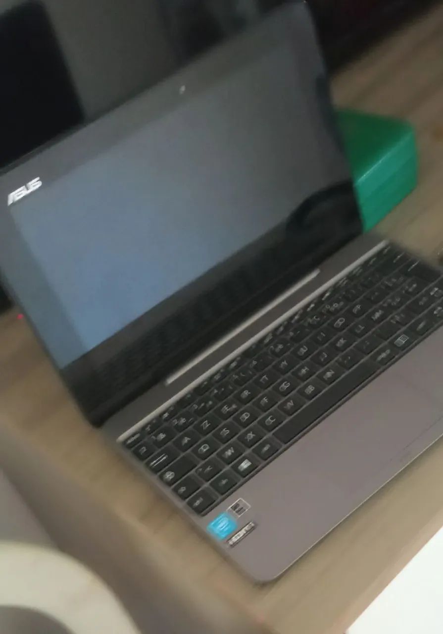 Vendo notebook tablet R$250 - Foto 4