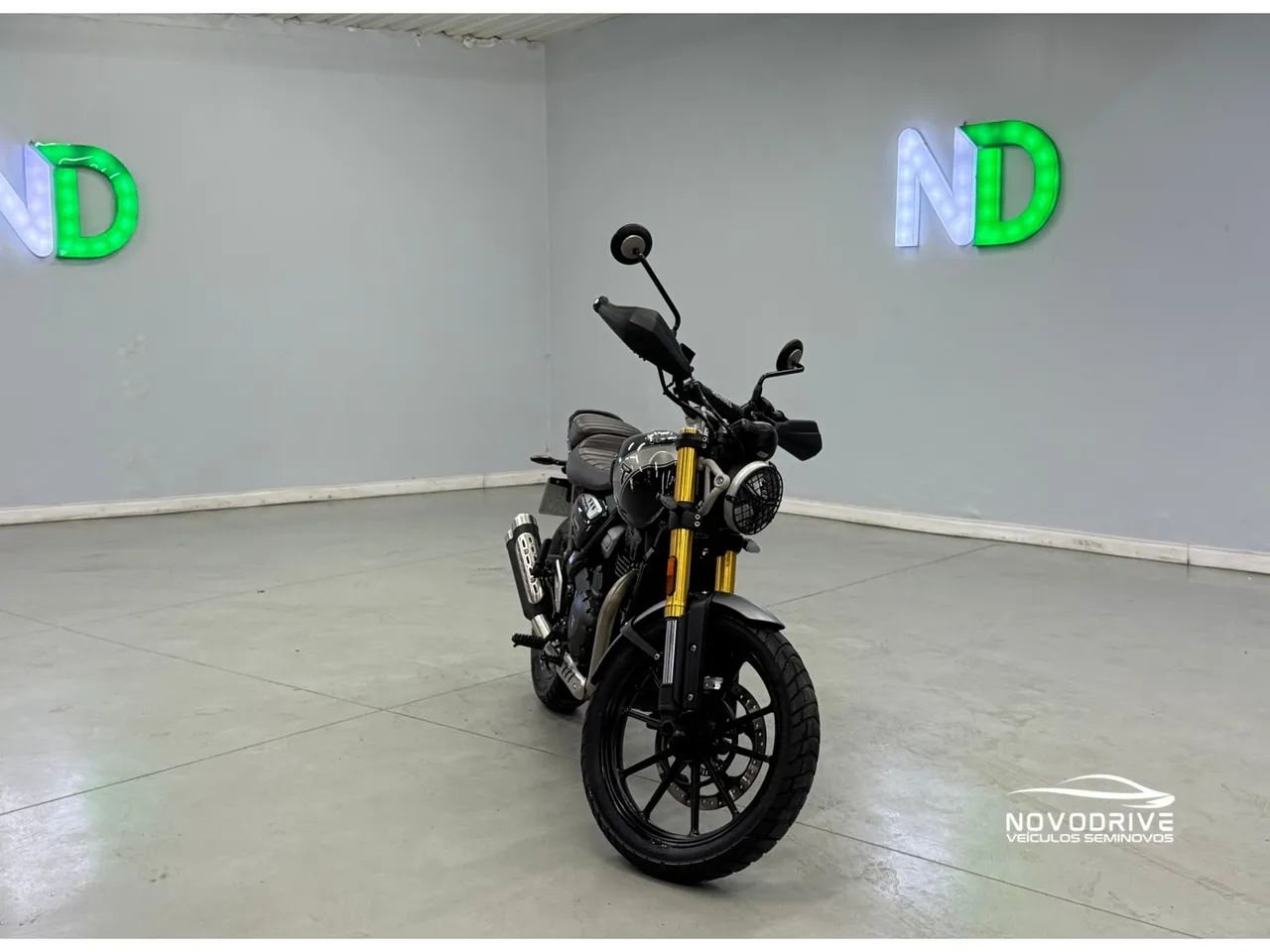 Triumph Scrambler 400x 2025 - Foto 2