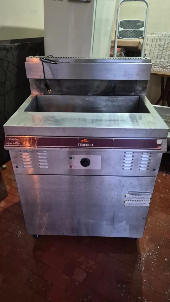 Fritadeira de inox a gás  - Foto 3