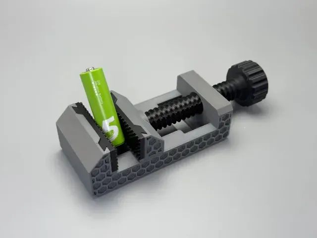 Torno de Bancada  - Foto 3