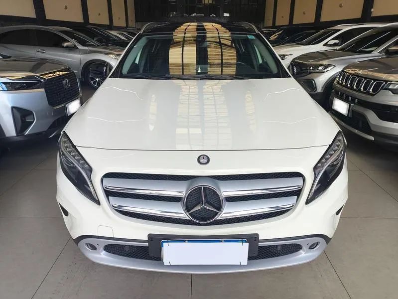 Mercedes-Benz GLA 200 Enduro 1.6 TB 16V Flex Aut. 2017