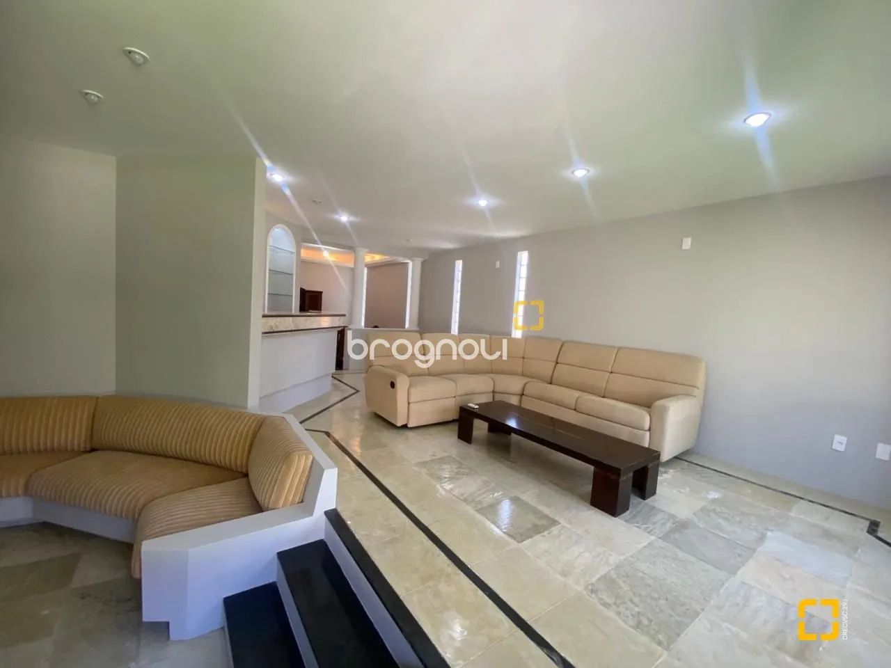 Casa com 4 dormitórios, sendo 2 suítes no Bairro João Paulo em Florianópolis /SC - Foto 4