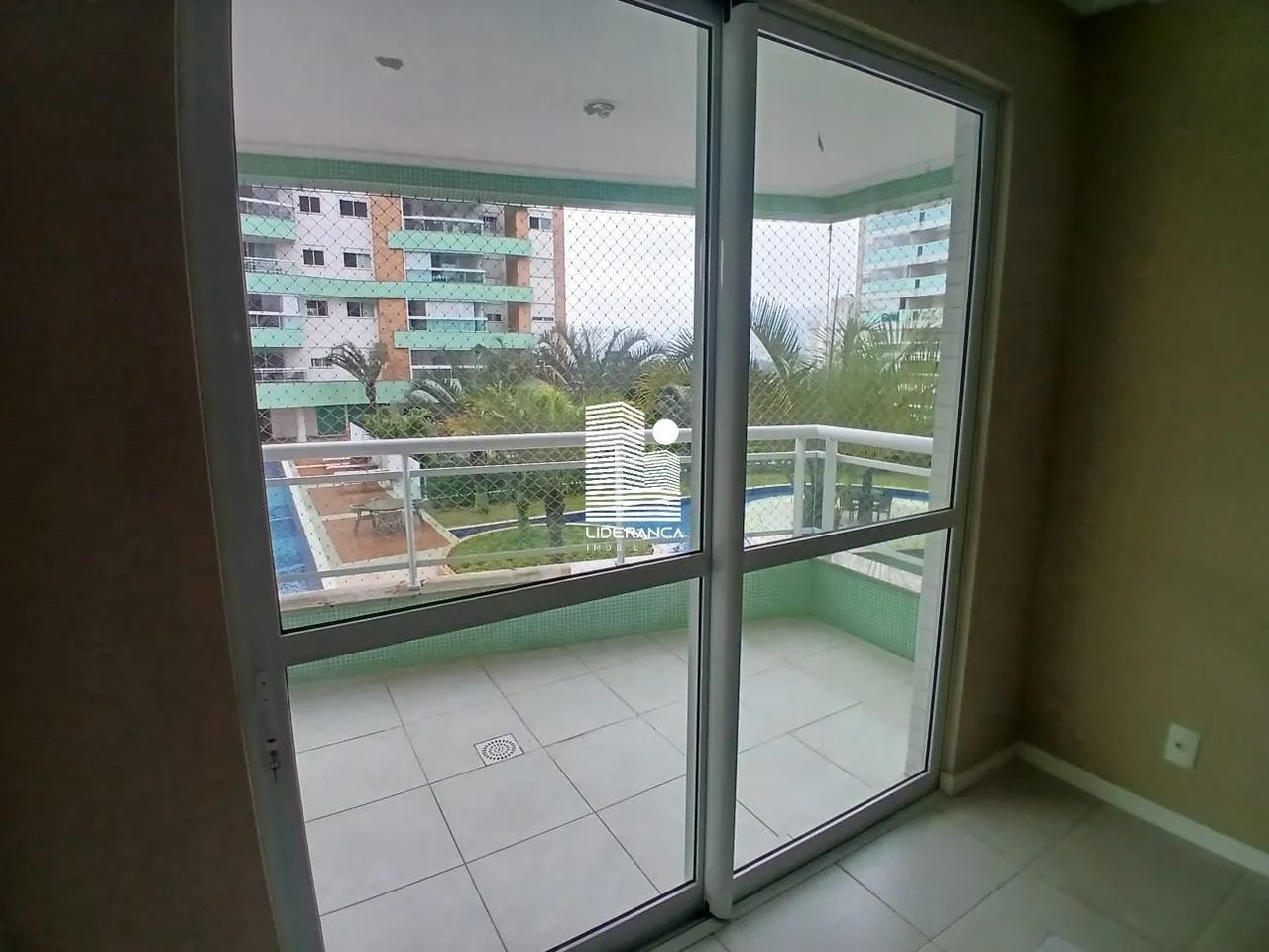APARTAMENTO 02 DORMITÓRIO NO BAIRRO TRINDADE - Foto 2