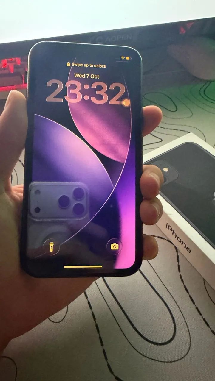 iPhone 11 128GB Preto - Impecável - Caixa + Cabo Original - Foto 3