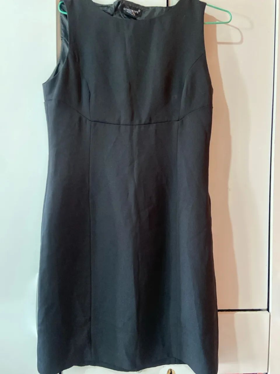 Vestidos preto básico 