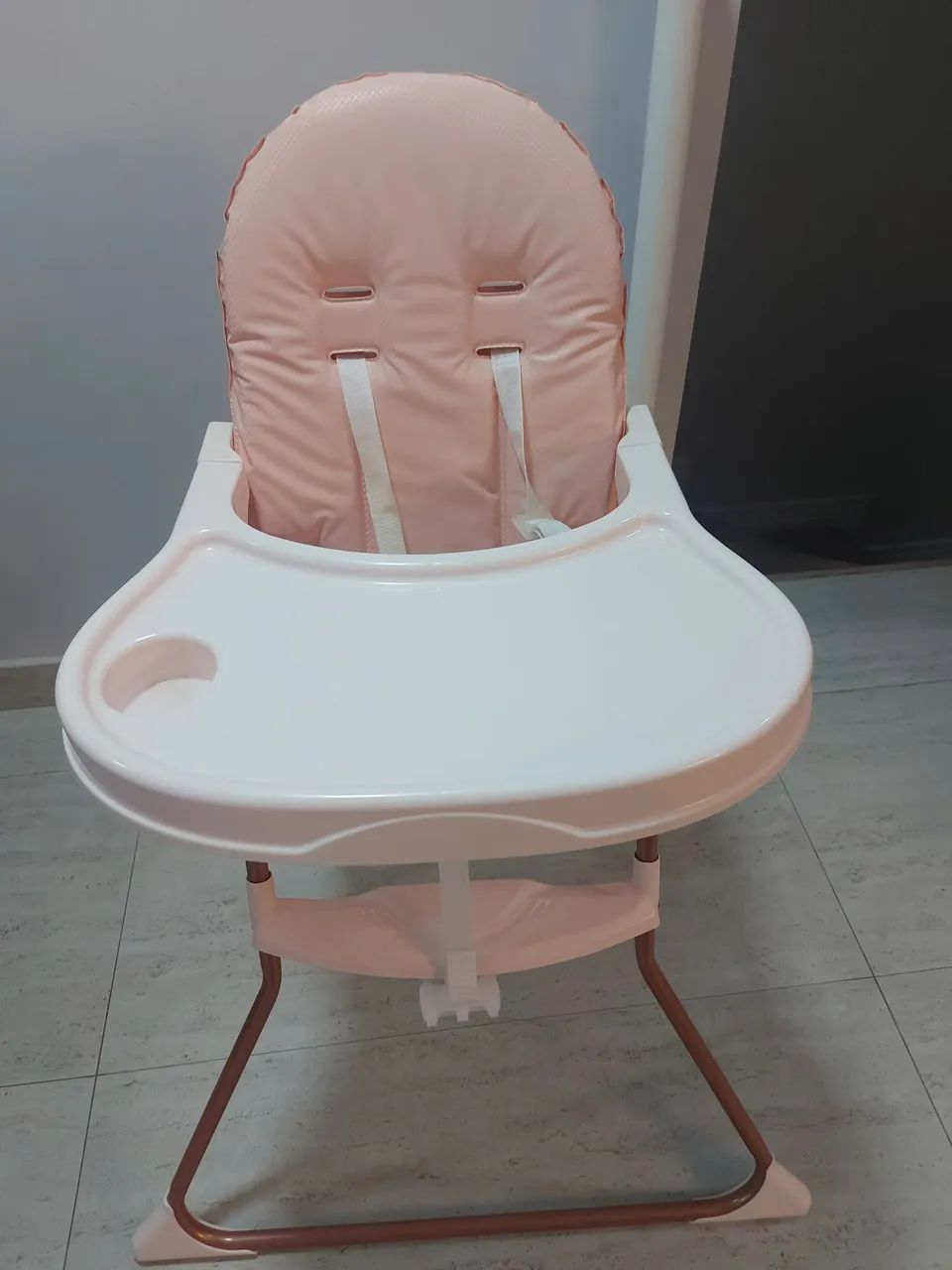 Cadeira para alimentação de bebê 