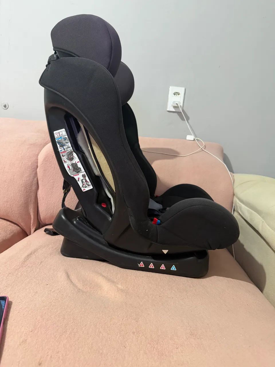 Cadeirinha infantil para carro. - Foto 4