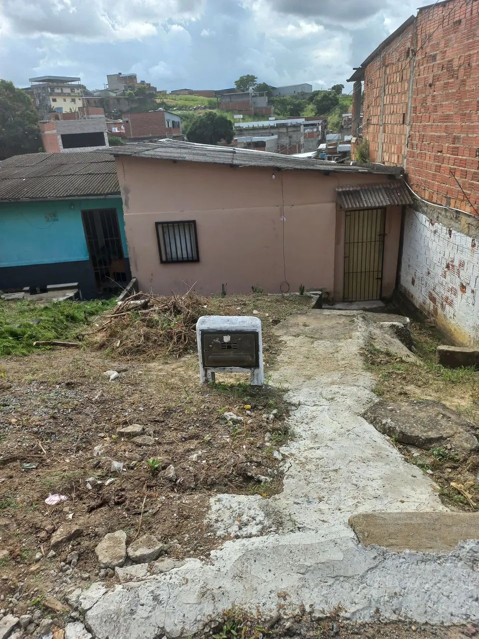 Vende- se Casa B.Santo Antônio Itabuna