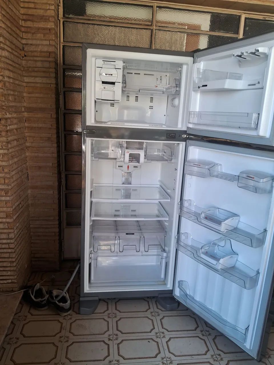Vendo geladeira brastemp  - Foto 2