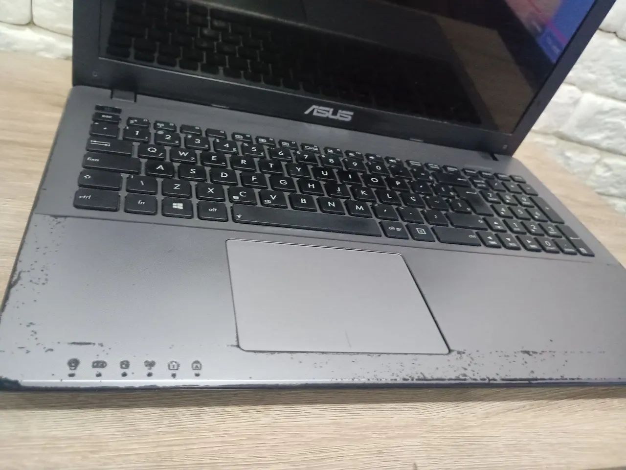 Notebook Asus retirar peças  - Foto 2