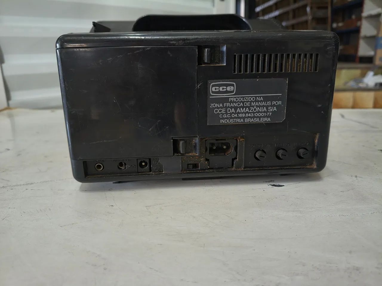 Televisor portátil CCE*não funciona* - Foto 3