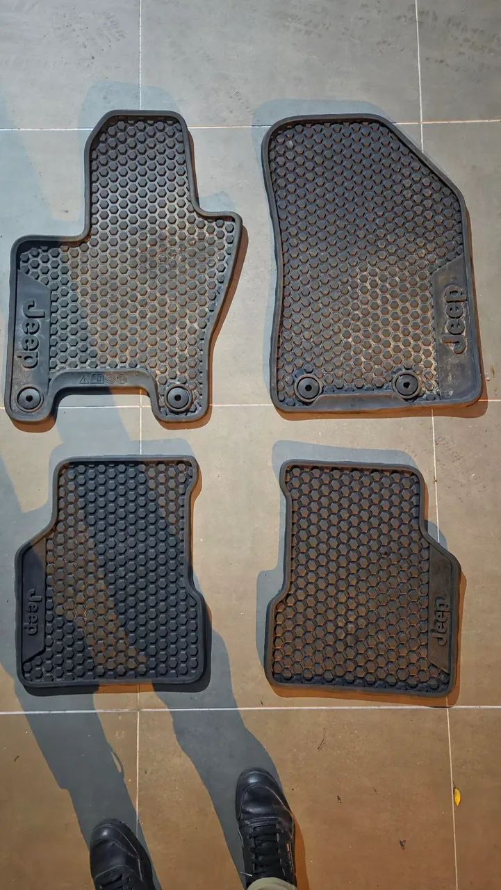 Tapete de Borracha para Jeep  - Foto 2