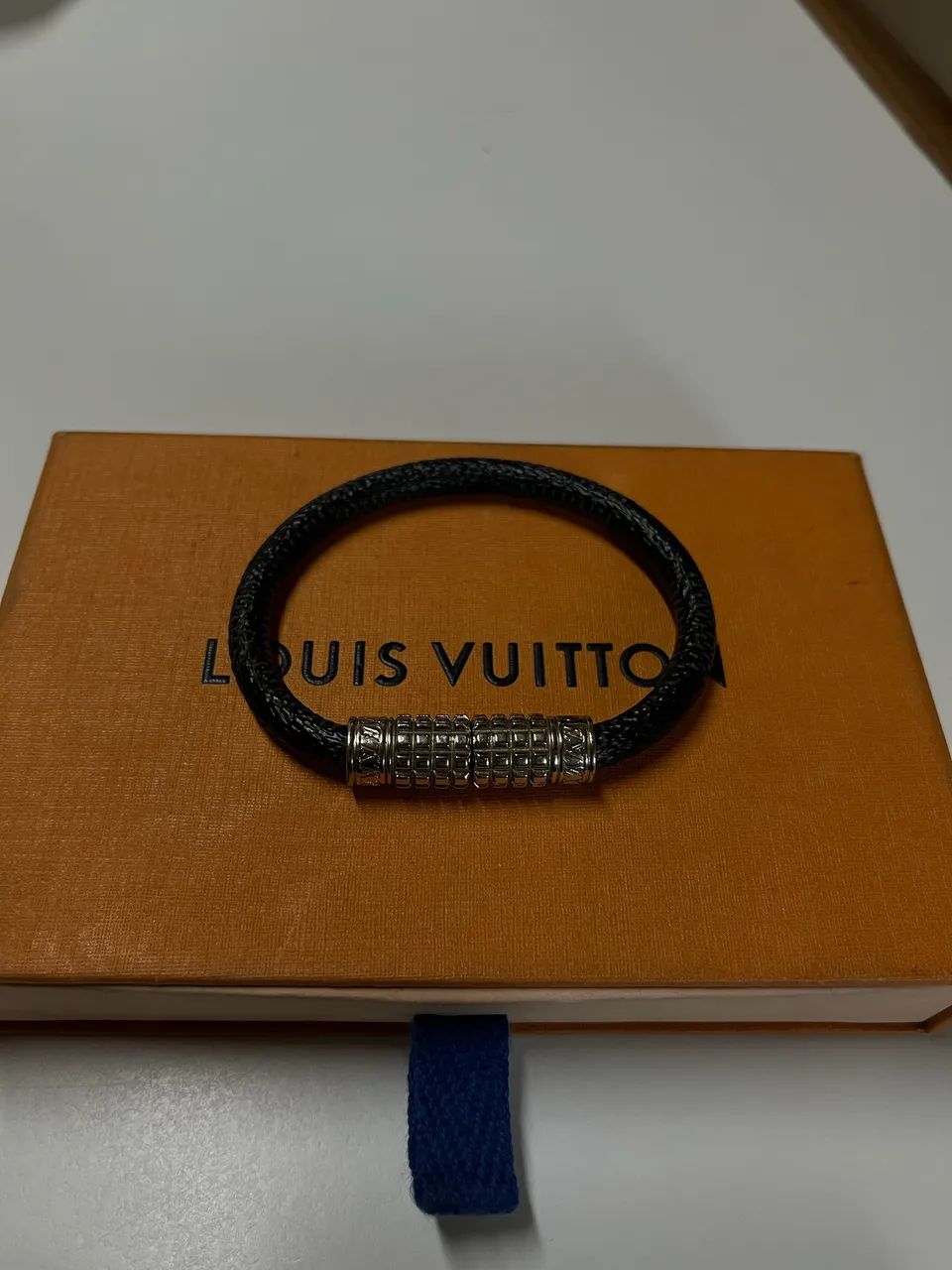 Bracelete Louis Vuitton Digit Damier  - Foto 4