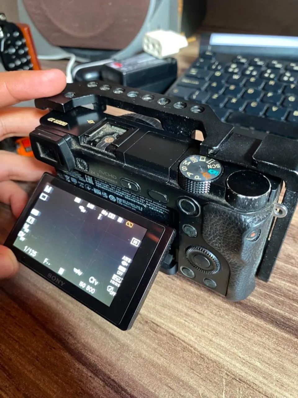 SONY A6000