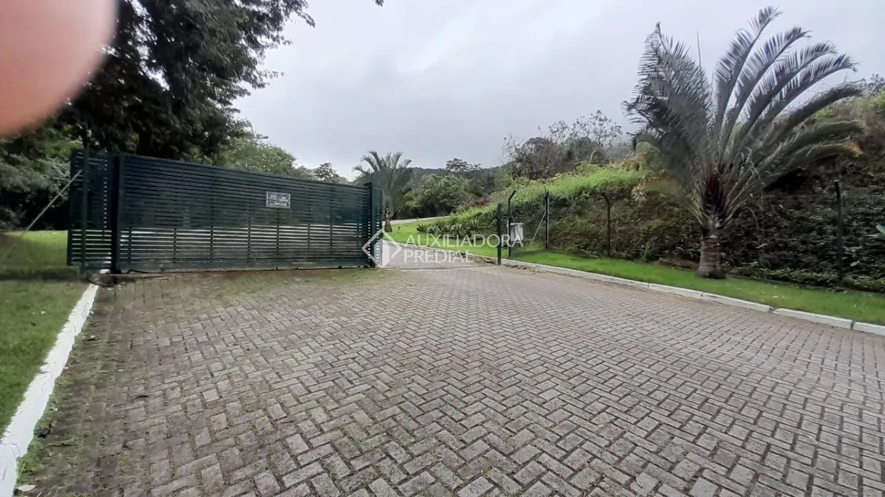 Terrenos em Condomínio Fechado no Bairro Itacurubi - Foto 3