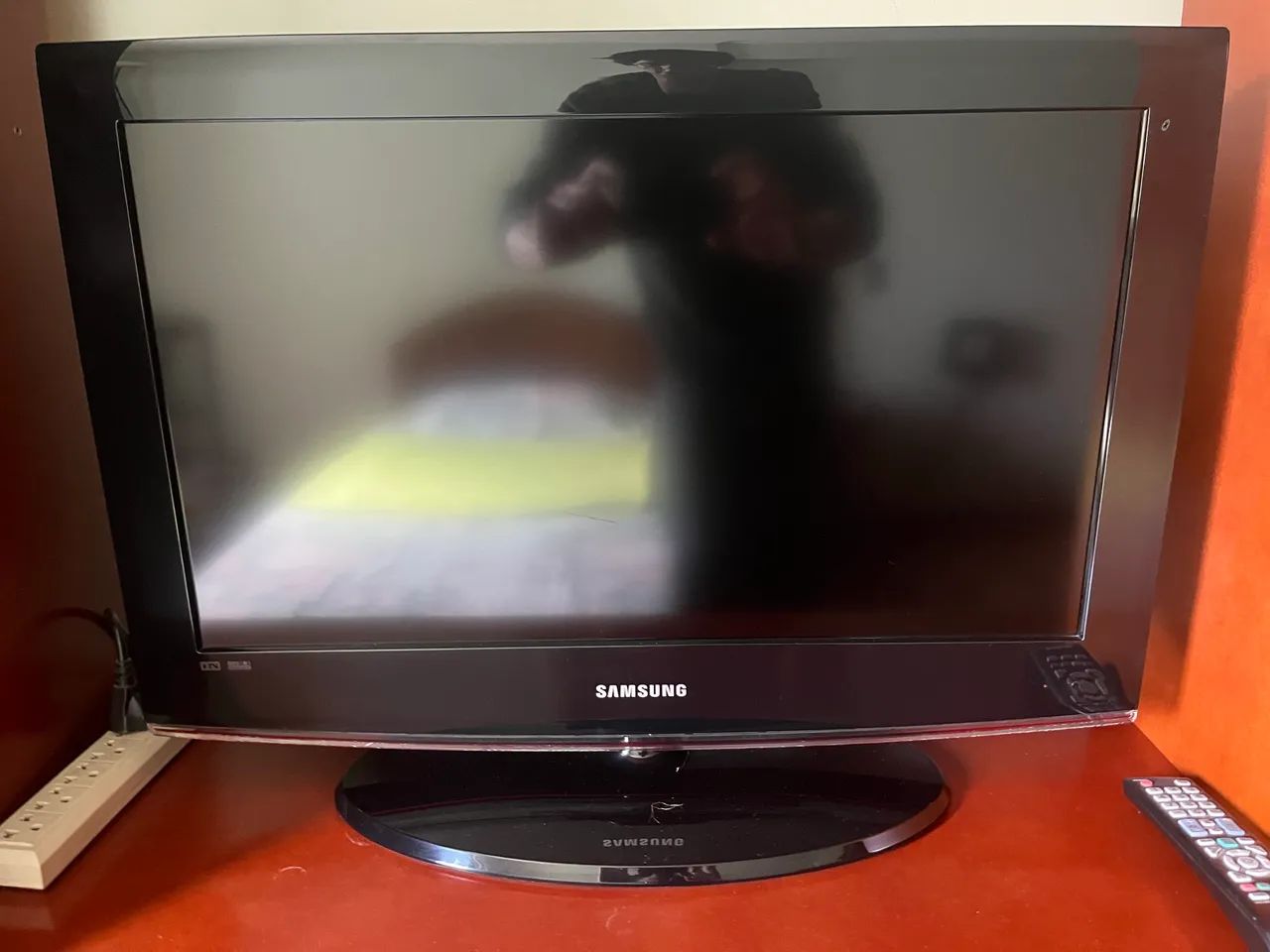 TV Samsung 26 polegadas LN26B450C4M - Foto 3