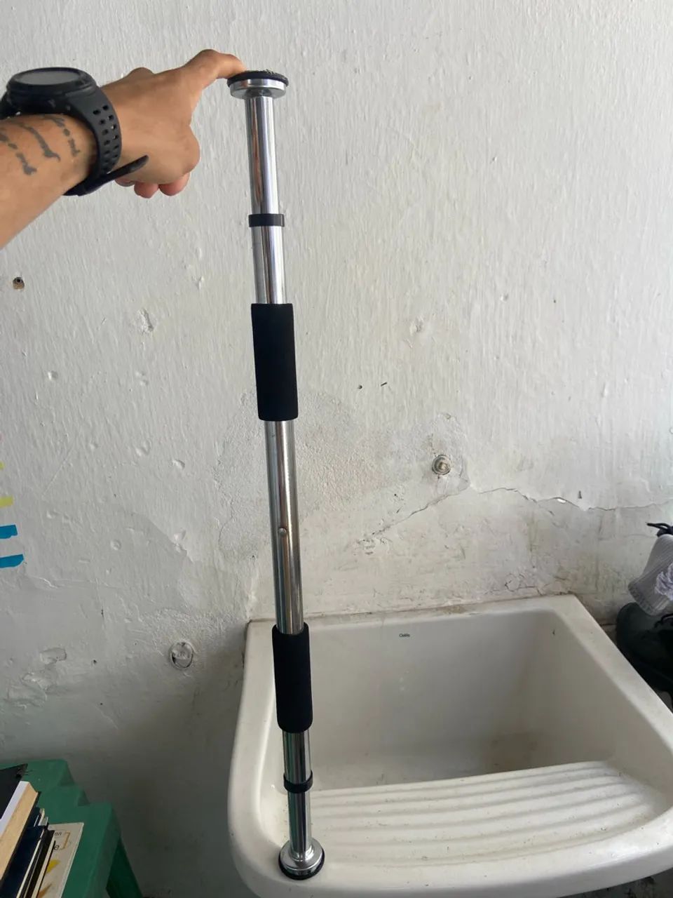 Barra fixa de porta