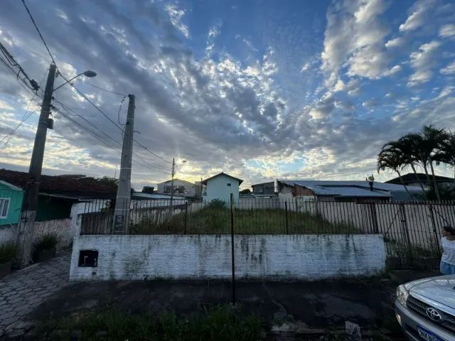 TERRENO BAIRRO CARIANOS