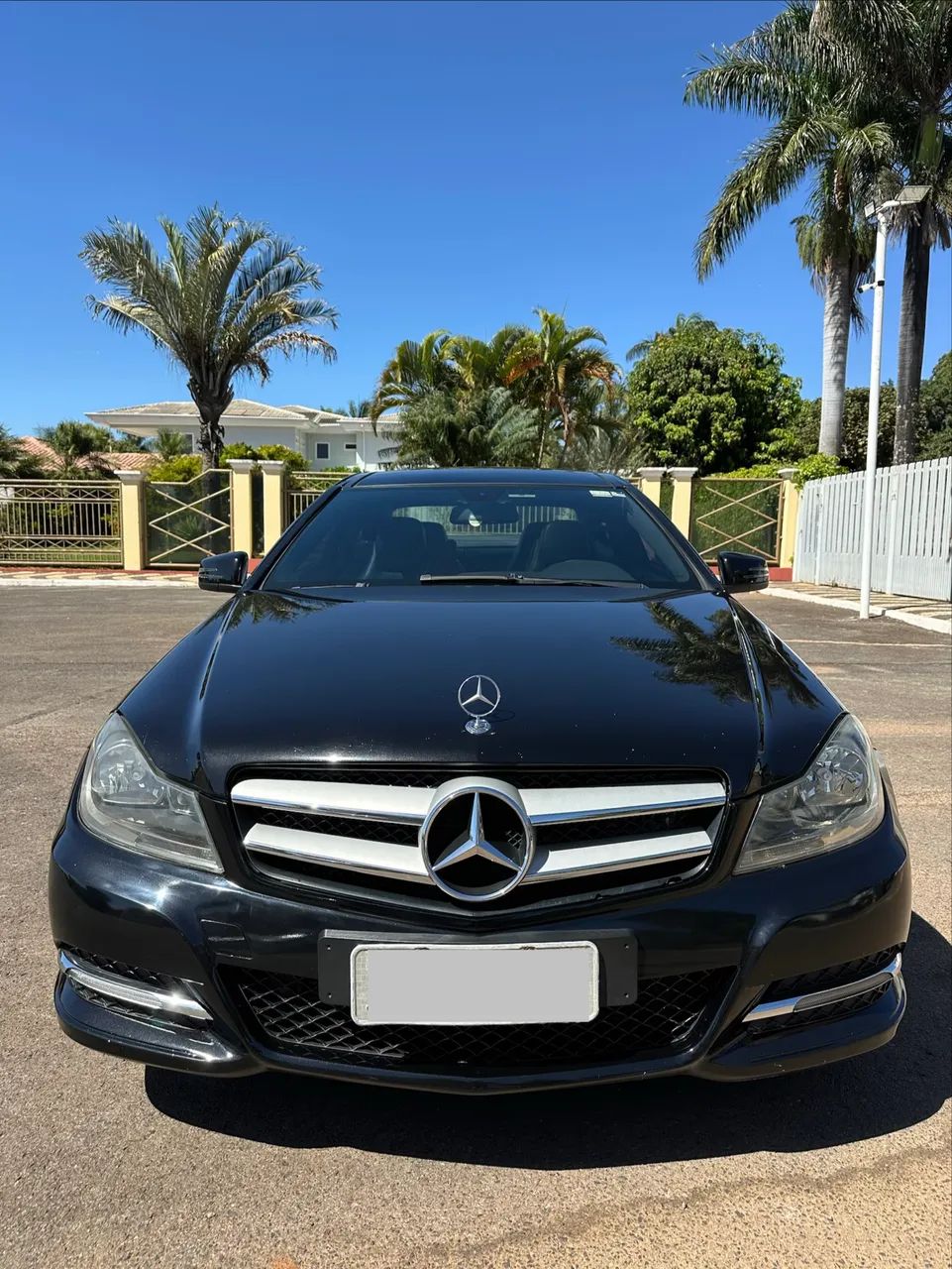 Mercedes-Benz C-180 C-180 CGI Coupe 1.8 16V 156cv Aut. 2012