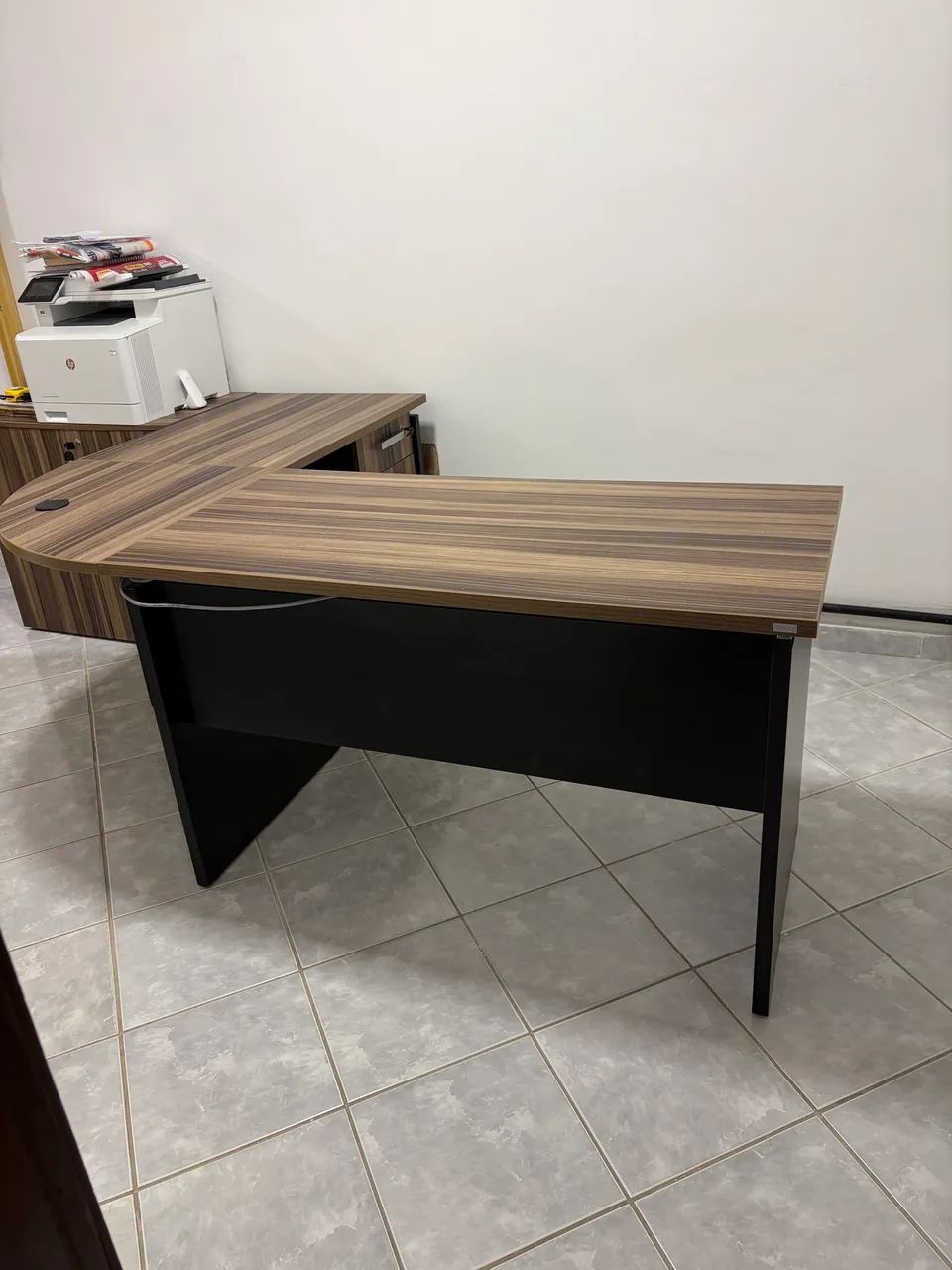 Mesa em L com Extensor - Avantti - Marrom