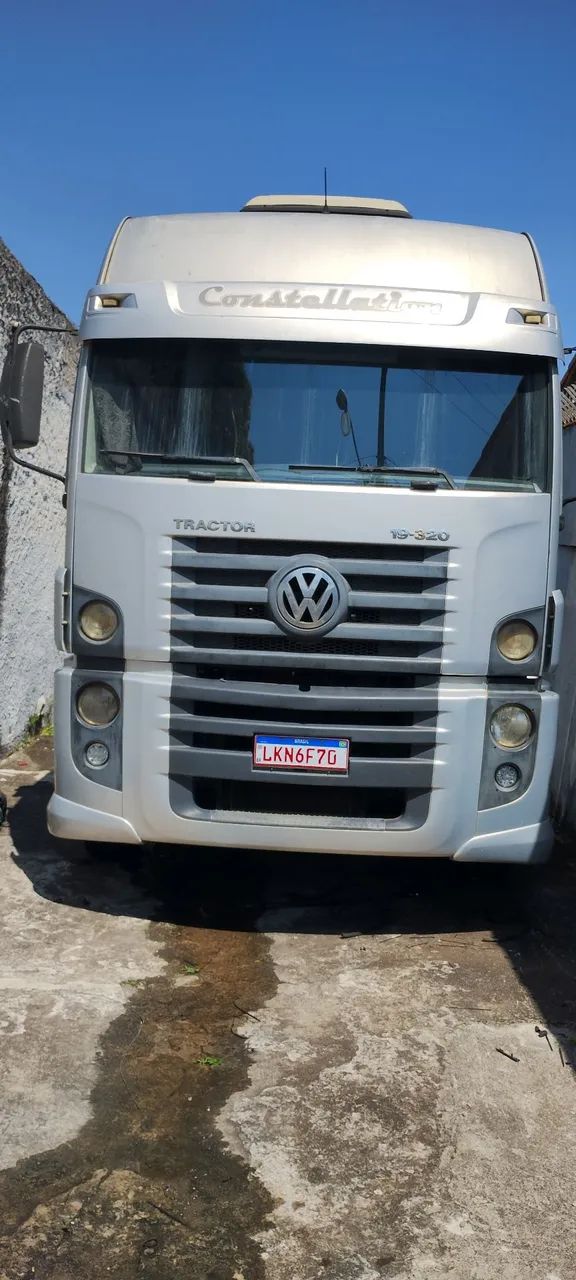 Vendo caminhão para retirar peças ou regularizar documentos 