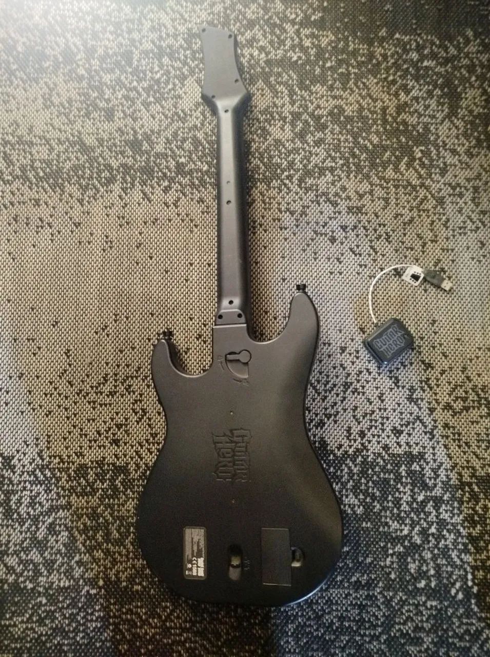 Guitarra guitar hero ps3 c defeito  - Foto 4