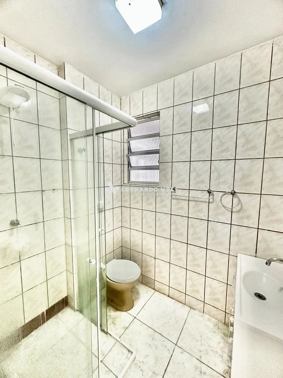 Apartamento 2 dormitórios com vaga de garagem livre e descoberta em Capoeiras - Foto 5